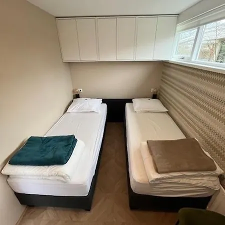 Vt Wonen Stijl Vakantiebungalow Nabij Zee, Strand, Bos En Duinen Voor 6 Personen * Warmenhuizen