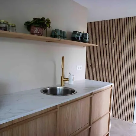 Vt Wonen Stijl Vakantiebungalow Nabij Zee, Strand, Bos En Duinen Voor 6 Personen * Warmenhuizen