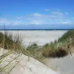 Holiday home Vt Wonen Stijl Vakantiebungalow Nabij Zee, Strand, Bos En Duinen Voor 6 Personen *