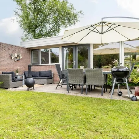 度假居 Vt Wonen Stijl Vakantiebungalow Nabij Zee, Strand, Bos En Duinen Voor 6 Personen *