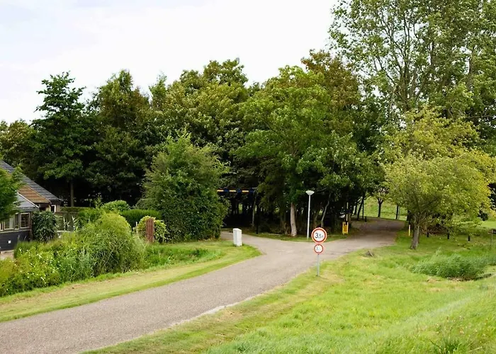 Vt Wonen Stijl Vakantiebungalow Nabij Zee, Strand, Bos En Duinen Voor 6 Personen *