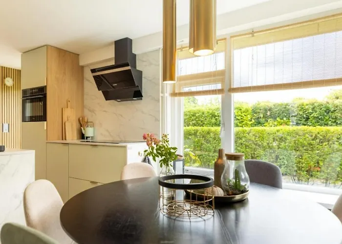 Vt Wonen Stijl Vakantiebungalow Nabij Zee, Strand, Bos En Duinen Voor 6 Personen 度假居 *